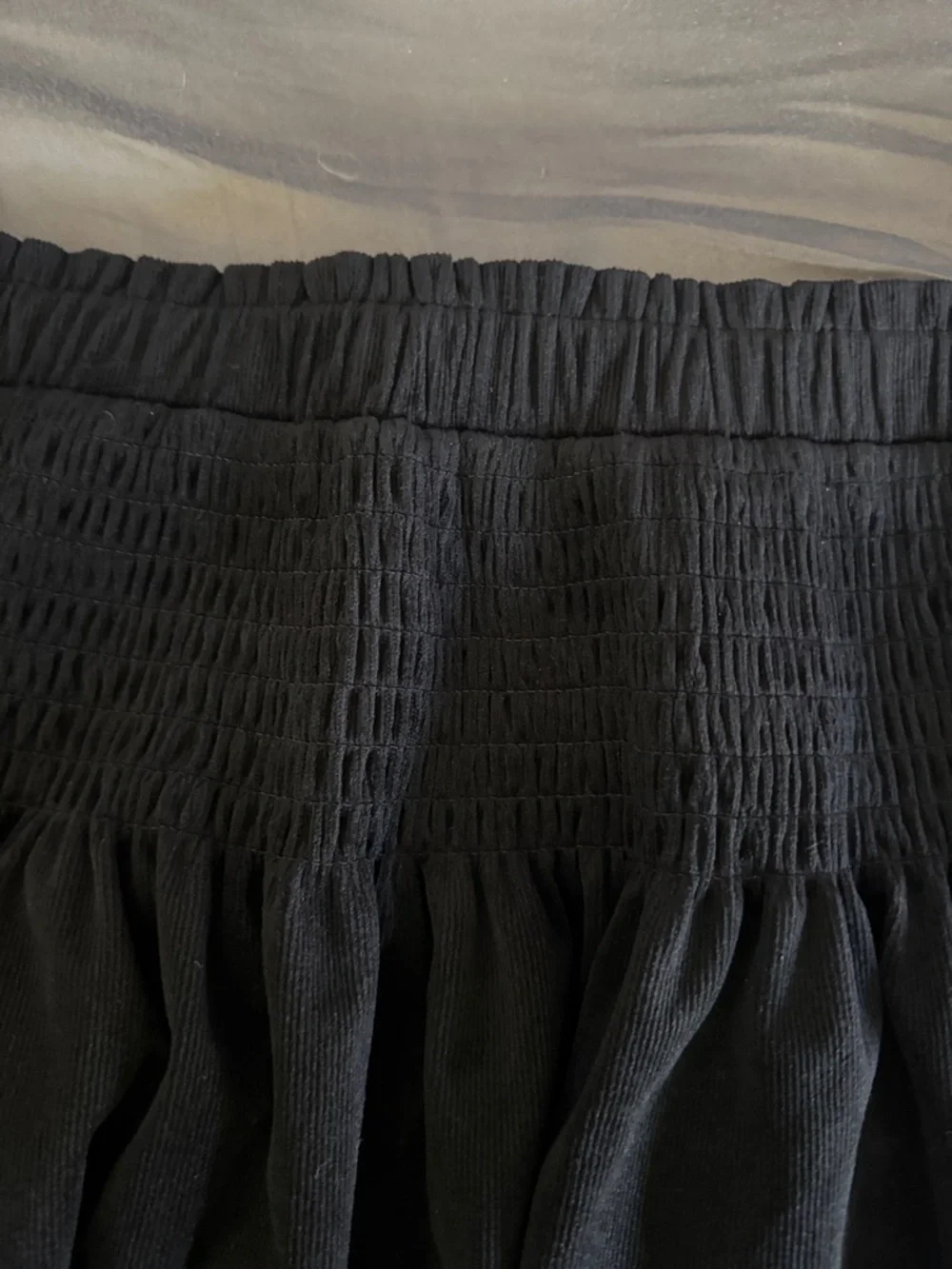 GB girls Black Smocked Waist Circle Mini Skirt / AA35